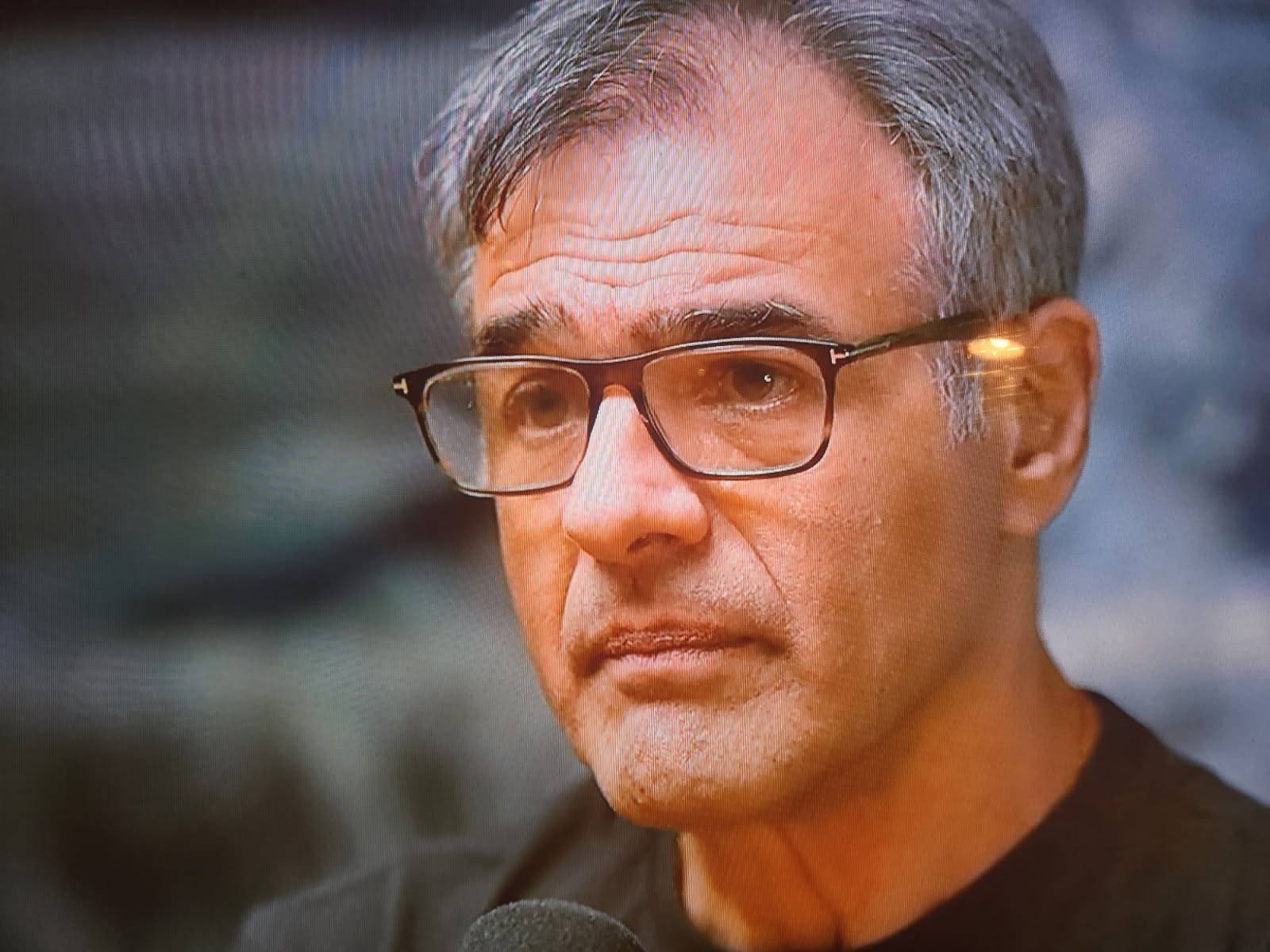 Bilde for arrangement Tidligere CIA-agent John Kiriakou i samtale med John Jones
