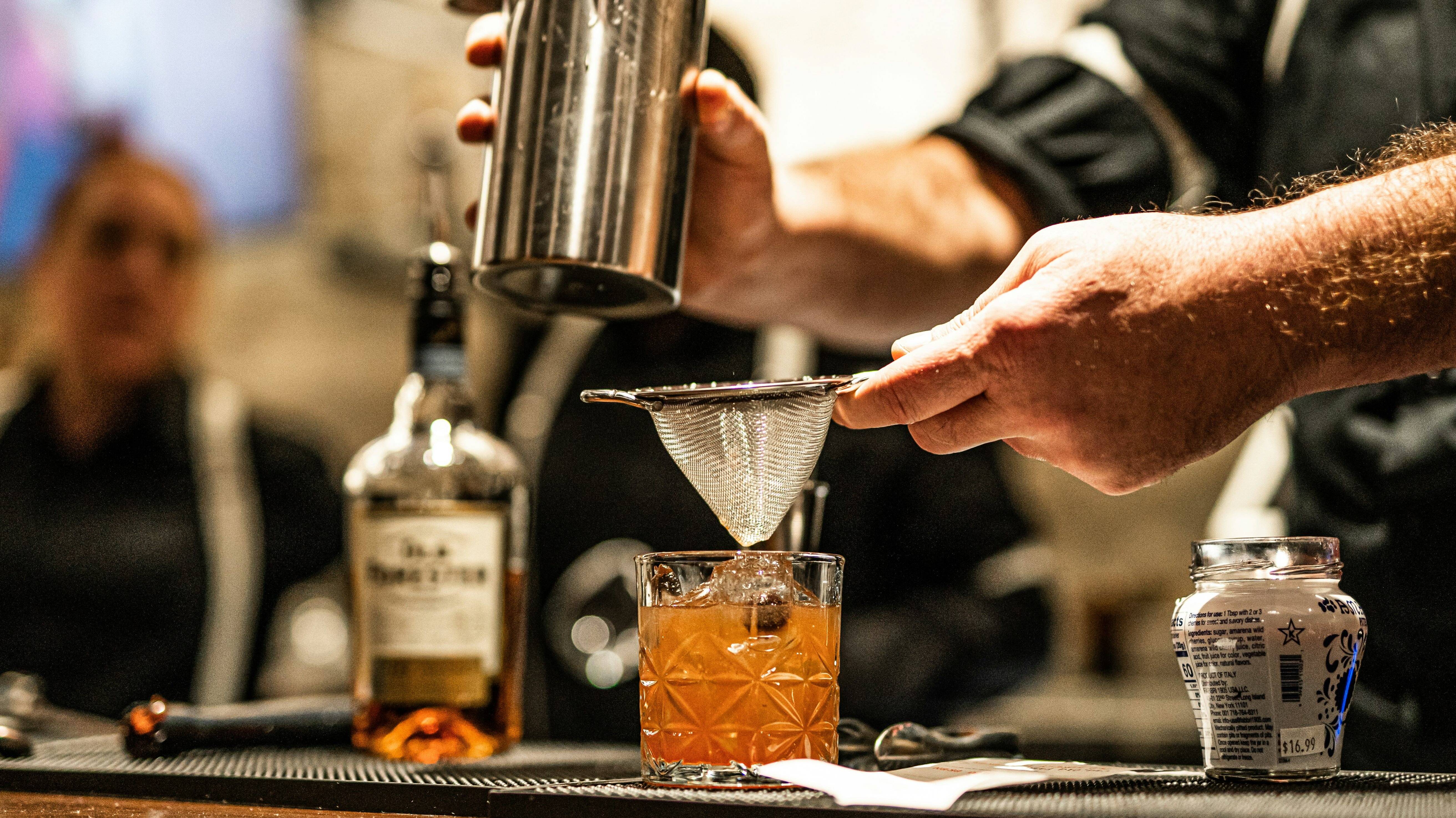 🍸COCKTAILKURS MED ÅRETS BARTENDER