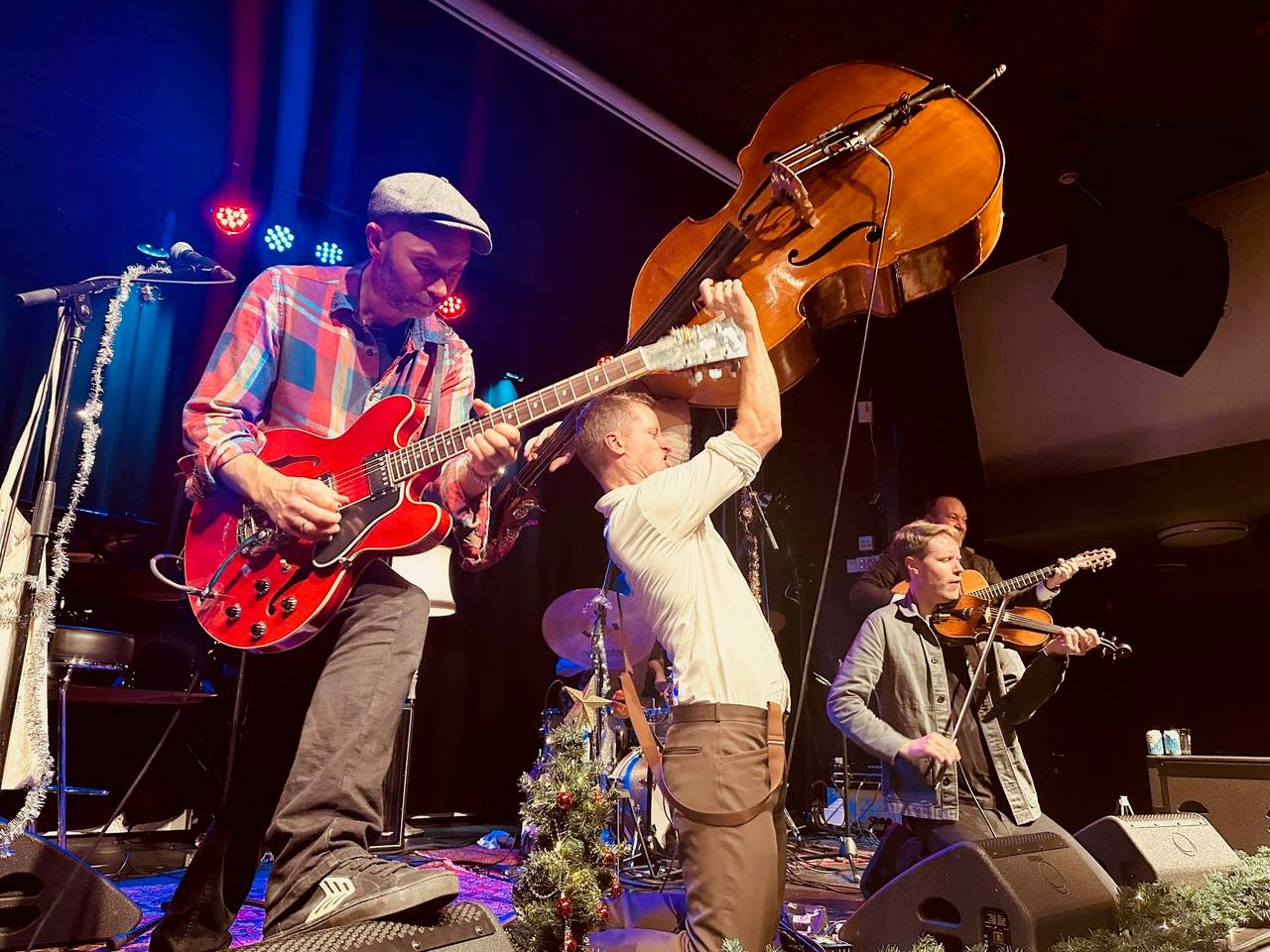 Gratis julekonsert med Kniv og Taffel