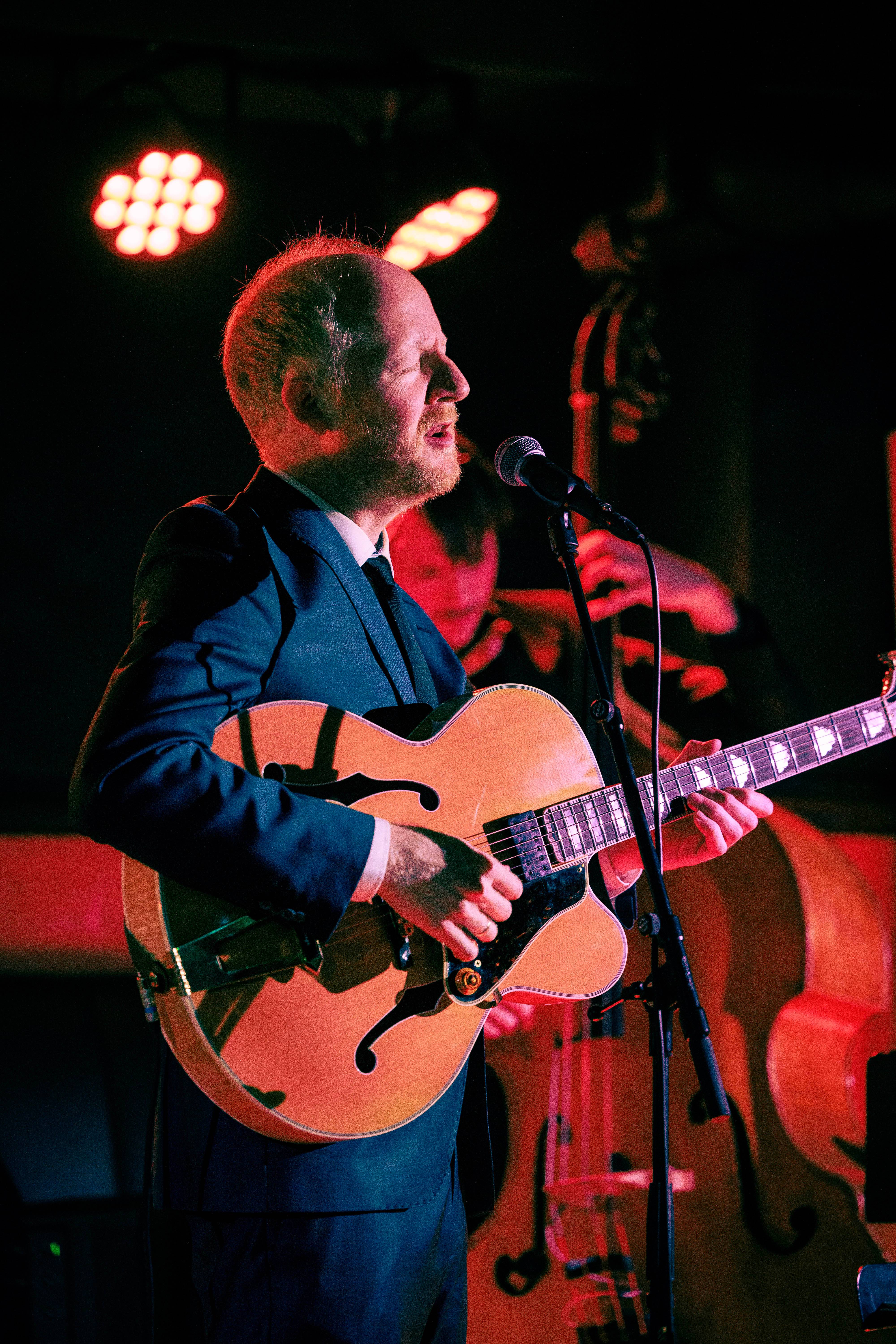 Felix Peikli & Friends ft. Bjørn Vidar Solli: Frank Sinatra's Holiday 